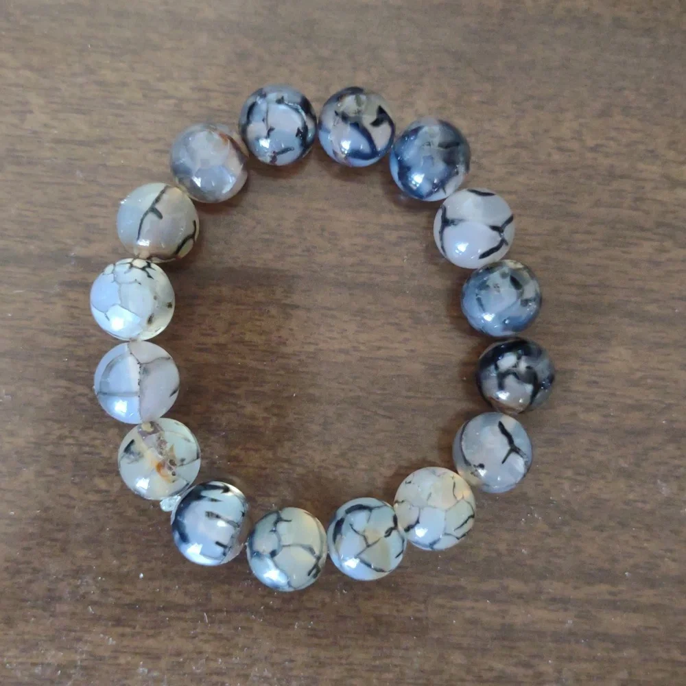 12 Multicolor Beaded Bracelet Set - Picture 4 of 13